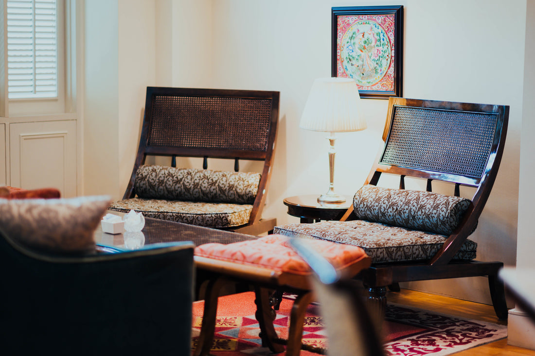 How to Style Custom Coasters in Your UAE Home Décor